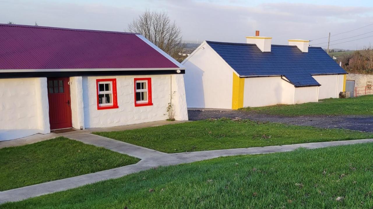 Tiernan'S Luxury Cottages Charlestown Exterior photo