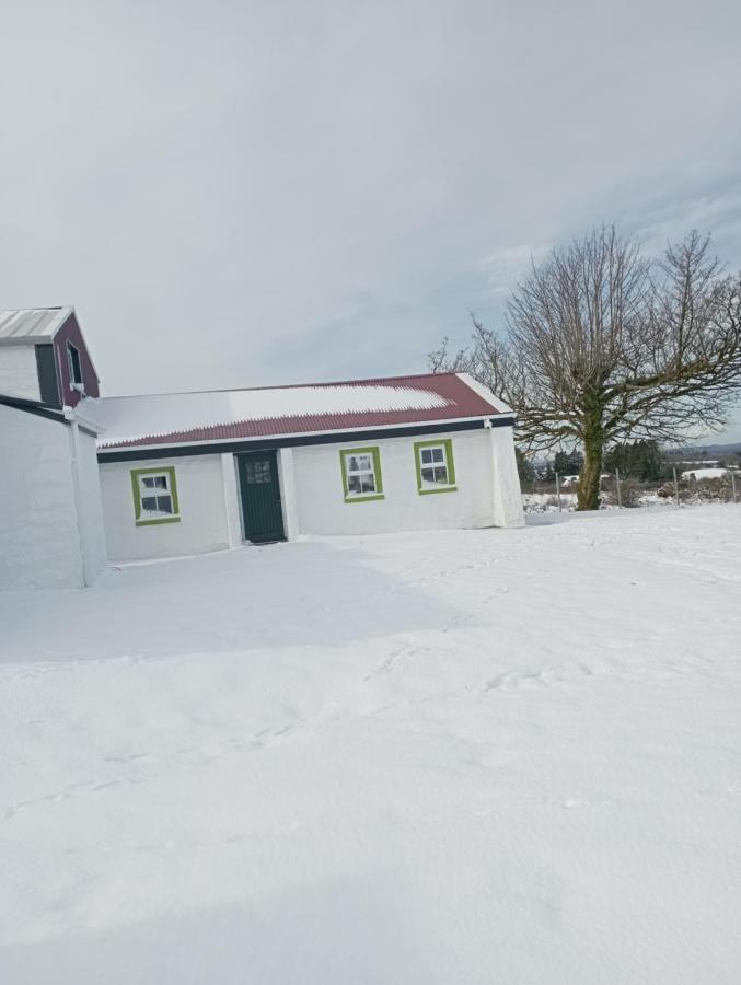 Tiernan'S Luxury Cottages Charlestown Exterior photo