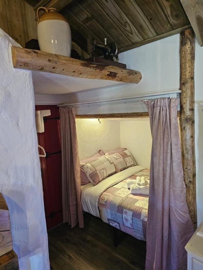 Tiernan'S Luxury Cottages Charlestown Exterior photo