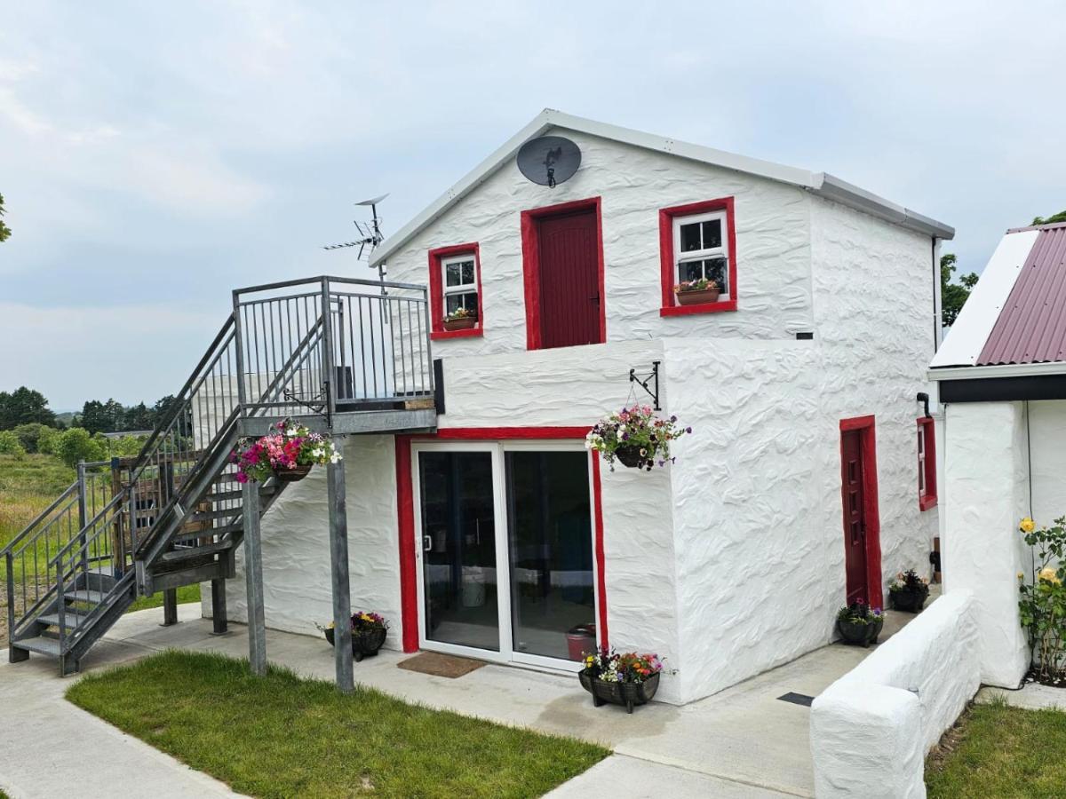 Tiernan'S Luxury Cottages Charlestown Exterior photo