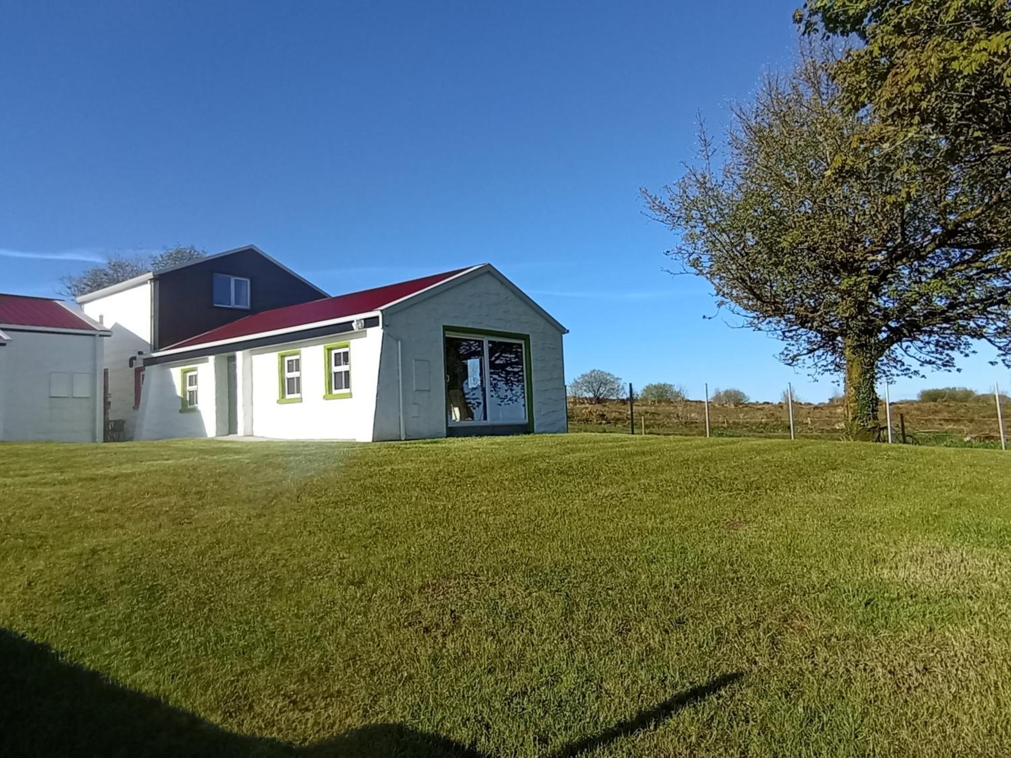 Tiernan'S Luxury Cottages Charlestown Exterior photo